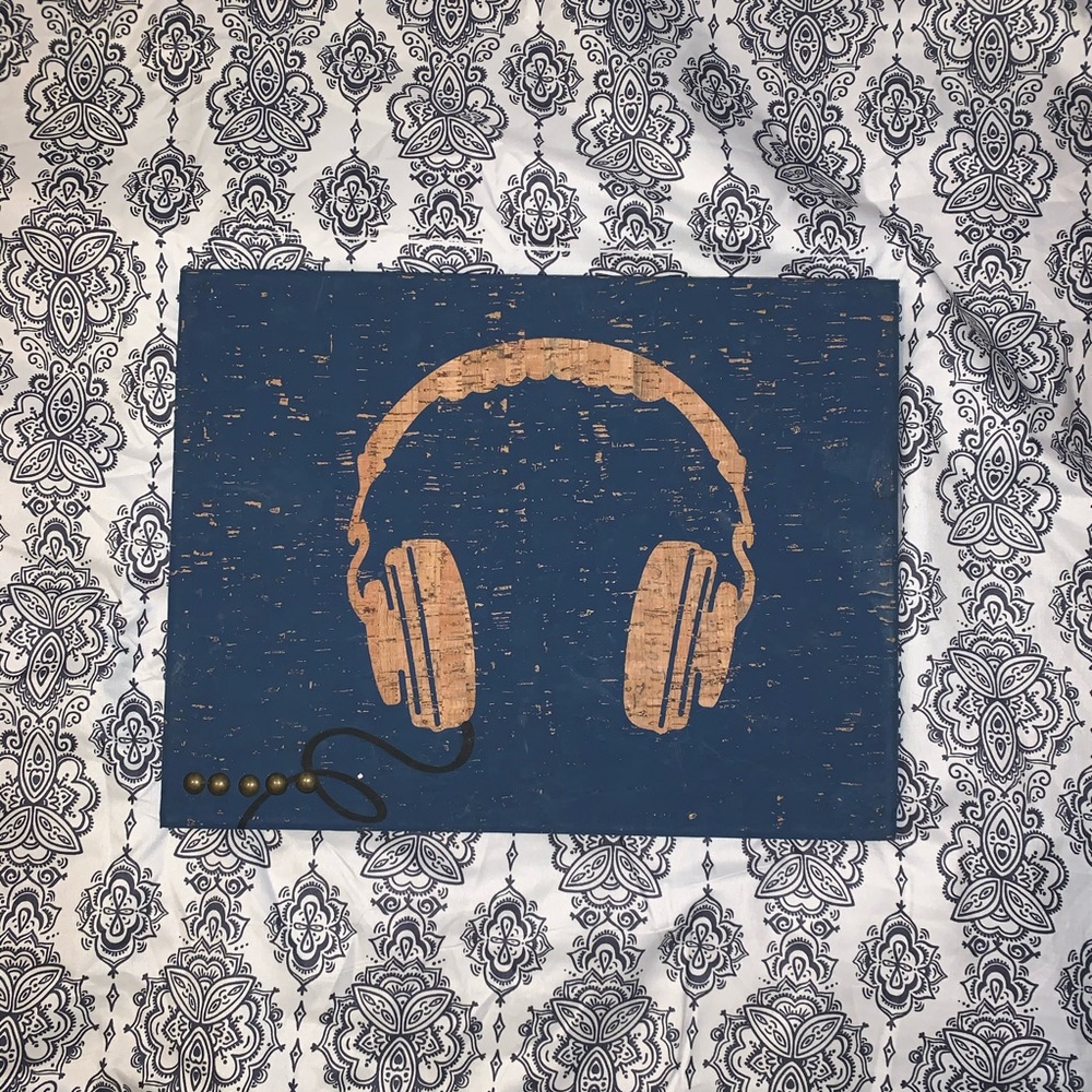 🎧 Headphones Hanging Picture Wood Canvas